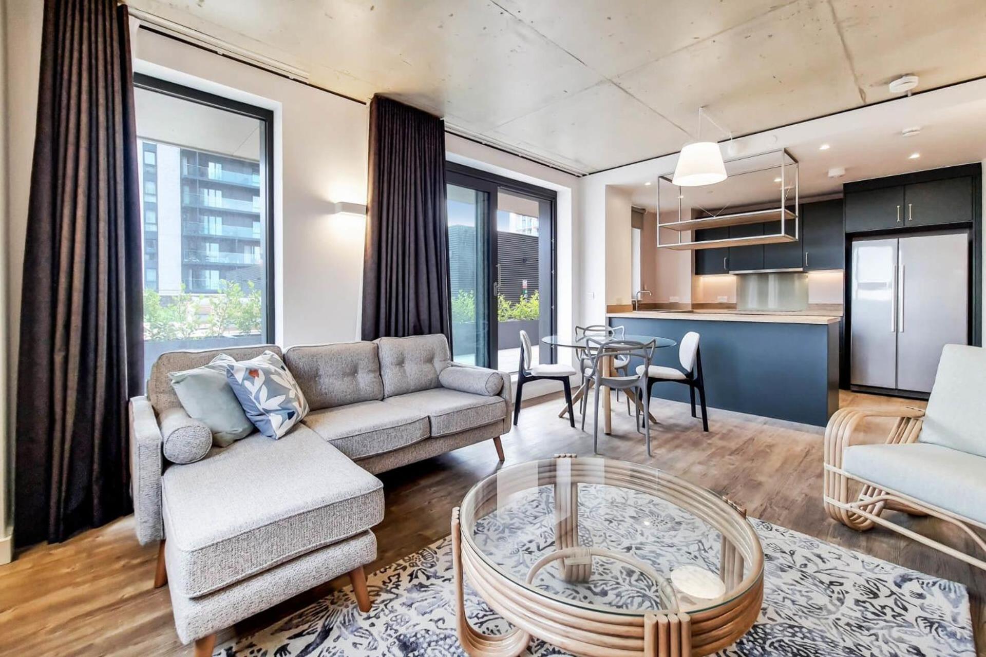Botanical-Inspired Apartments At Repton Gardens Right In The Heart Of Wembley Park ロンドン エクステリア 写真